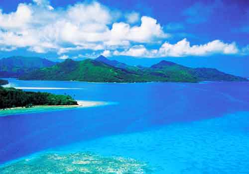 El azul se hace mágico en esta hermosa y paradisiaca isla